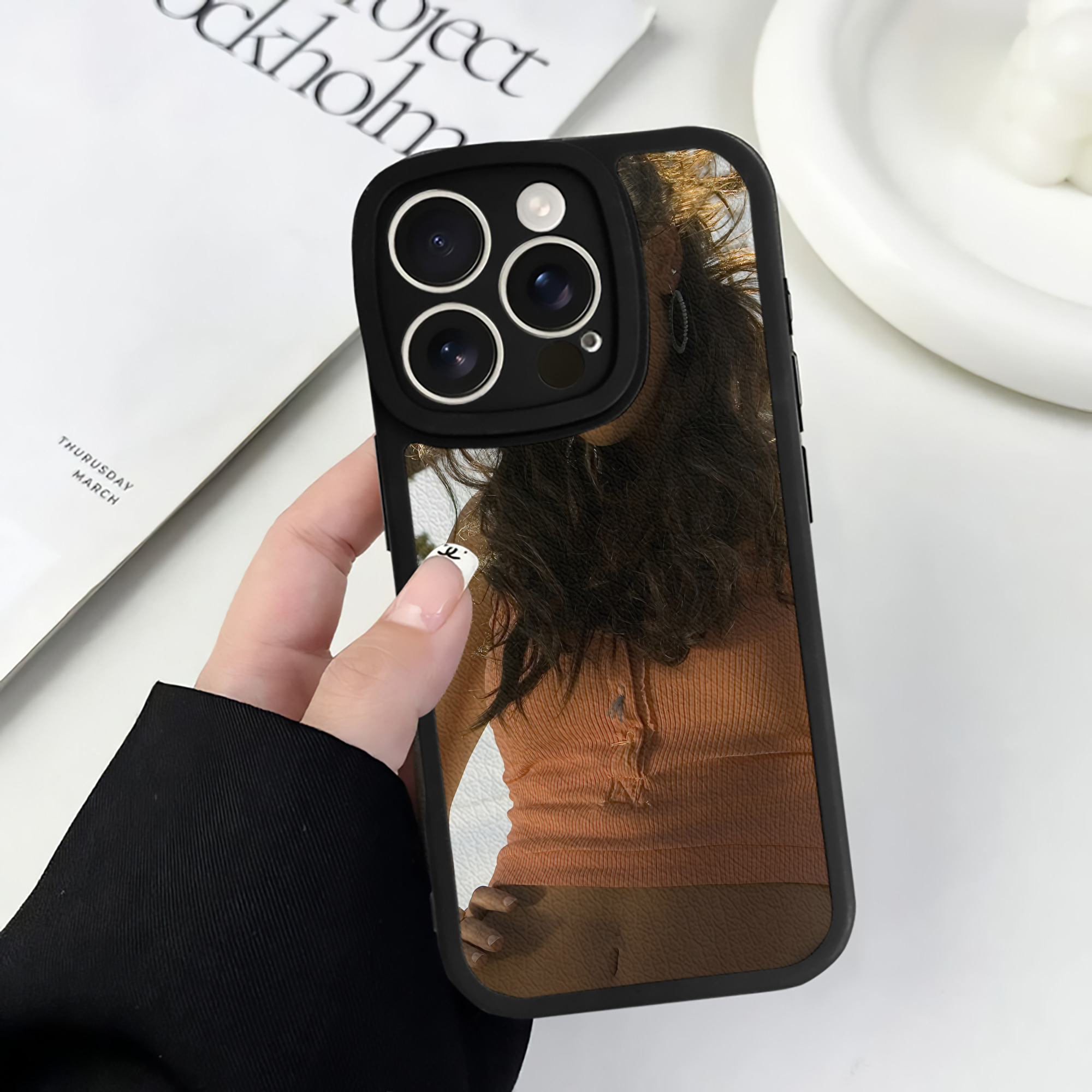（画像用） Transformers トランスフォーマー 【iPhone 16シリーズ対応】シリコンスマホケース（レザー調） 材質：シリコン